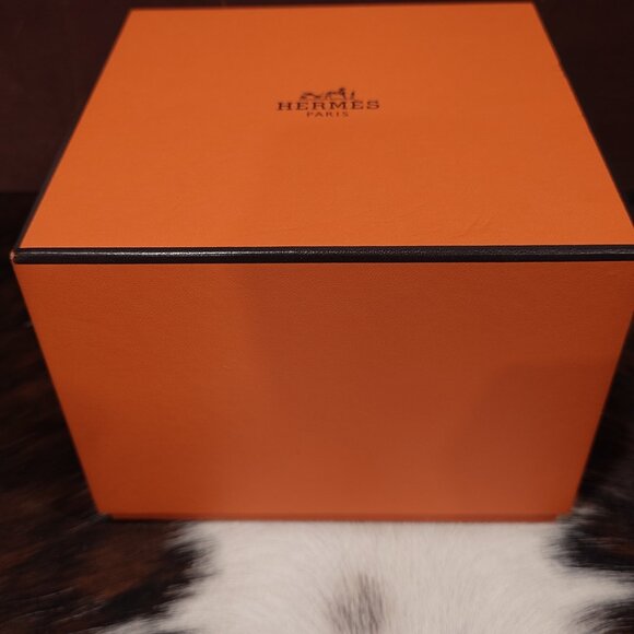 The distinctive Hermès Heure H HH2.810 Date Automatic c2015 - Picture 10 of 12